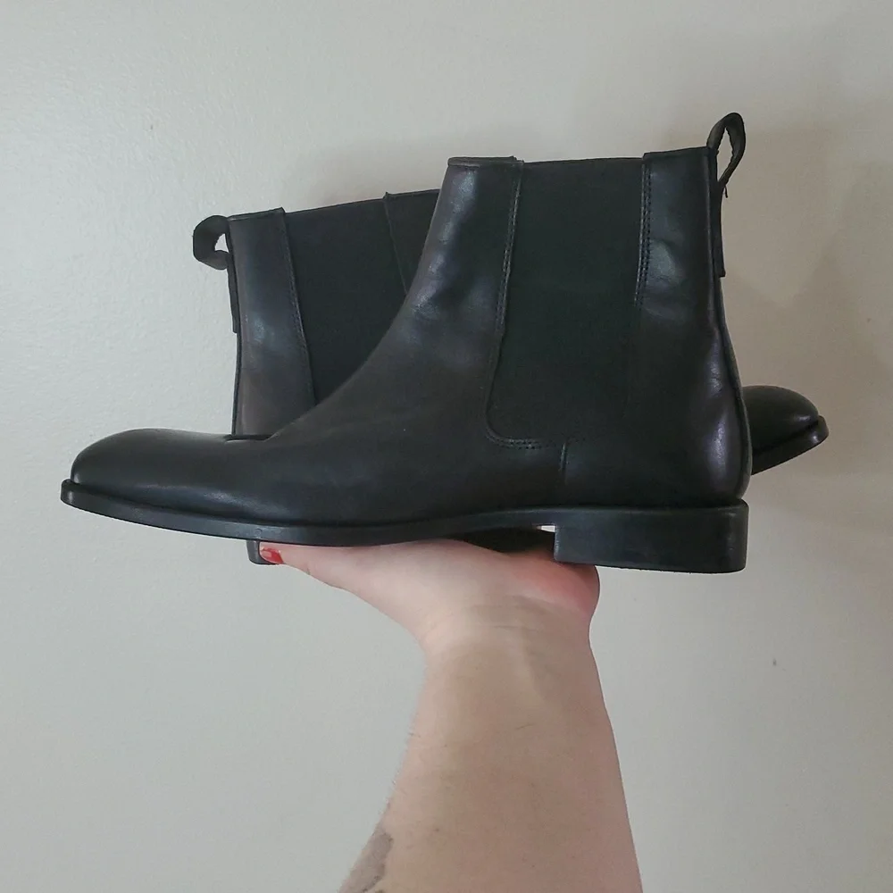 Womens Zara Leather Ankle Boots Size 39 Soft Smooth Leather Chelsea Boots - Picture 3 of 10